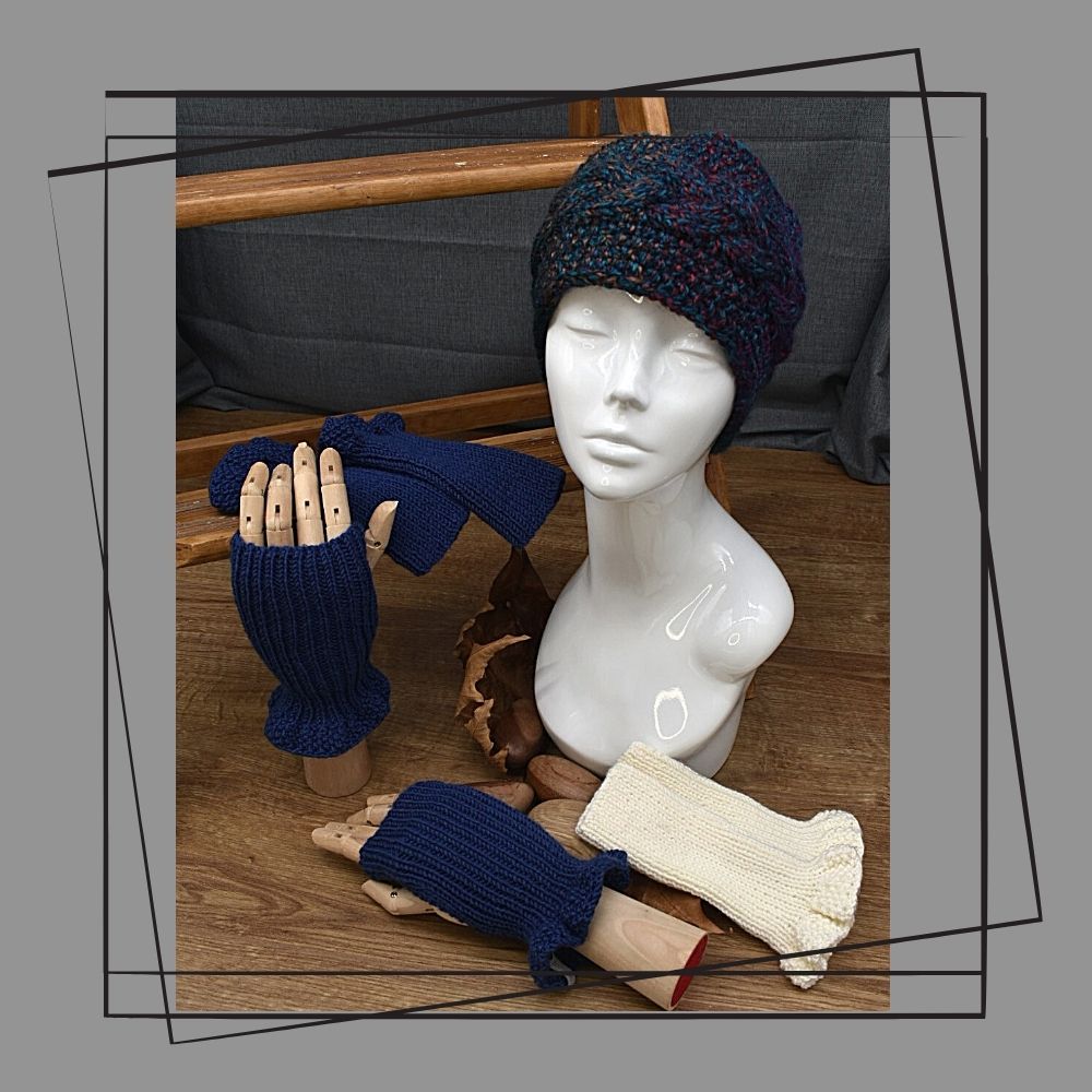 cashmere-wrist-warmers