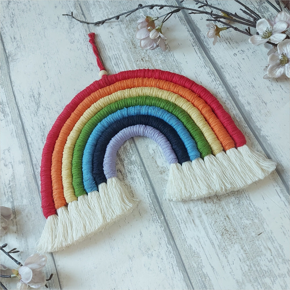 macrame-rainbow