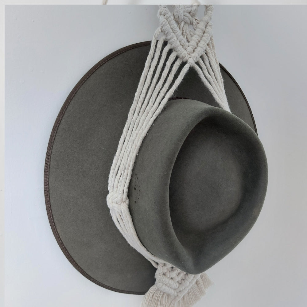 macrame-hat-hanger