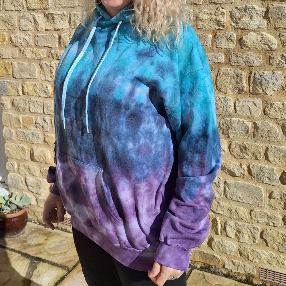 tie dye hoodie