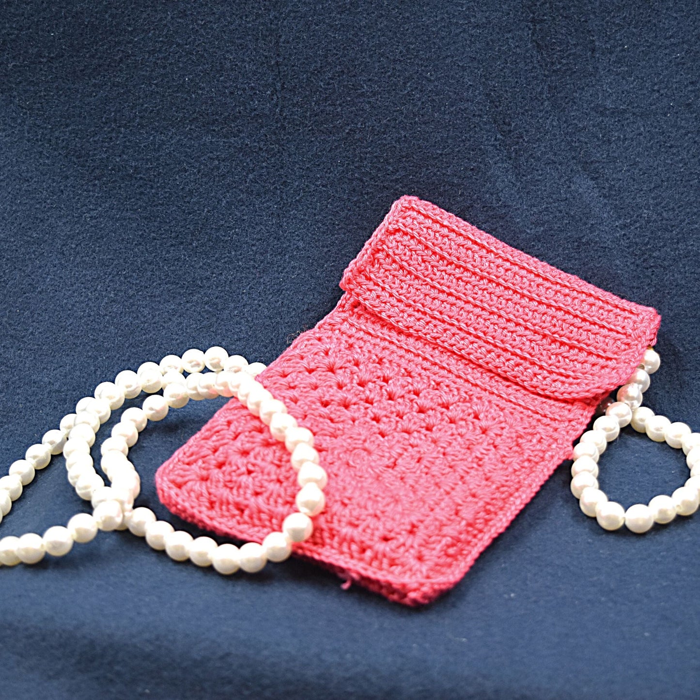 crochet-phone-pouch