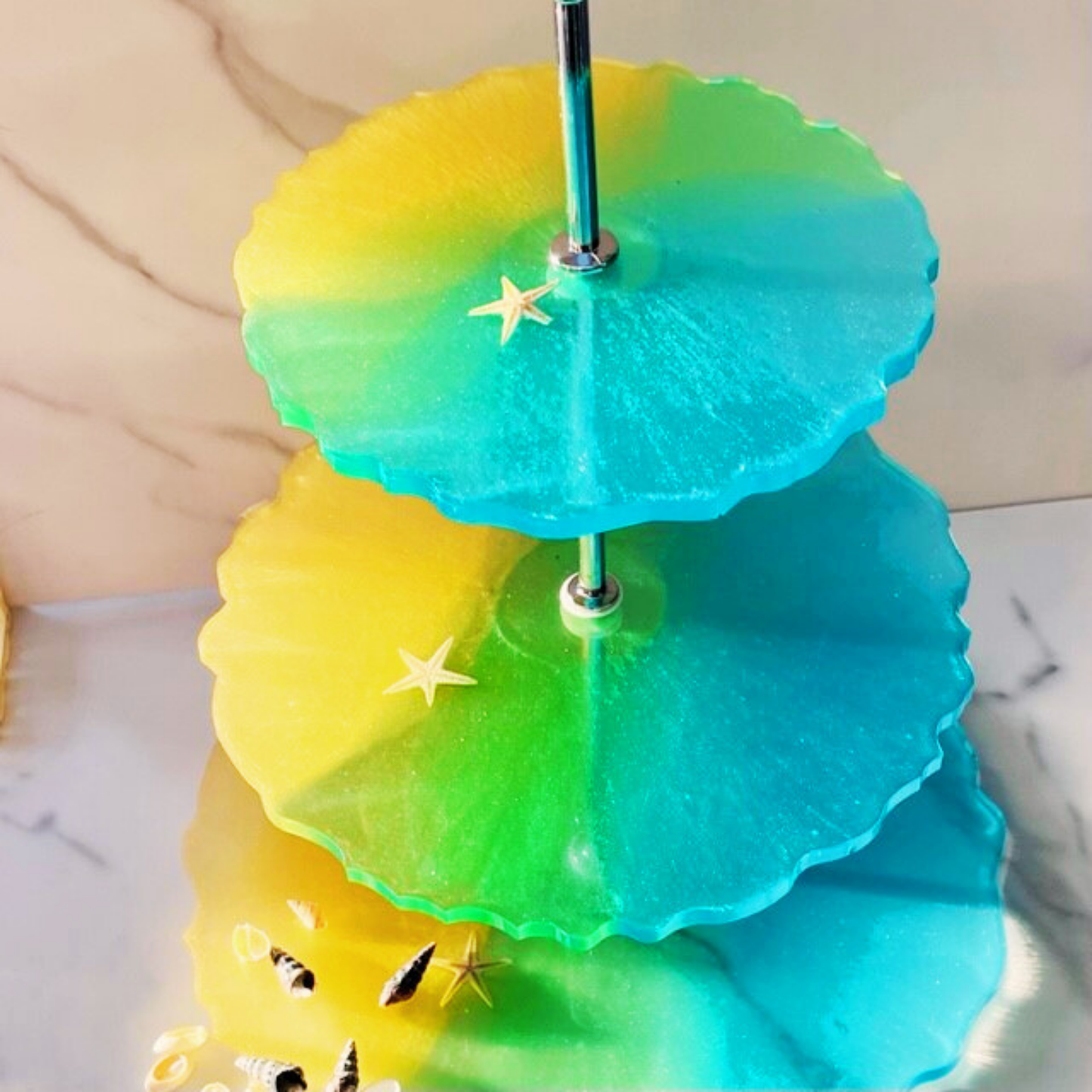 unique resin cake stands