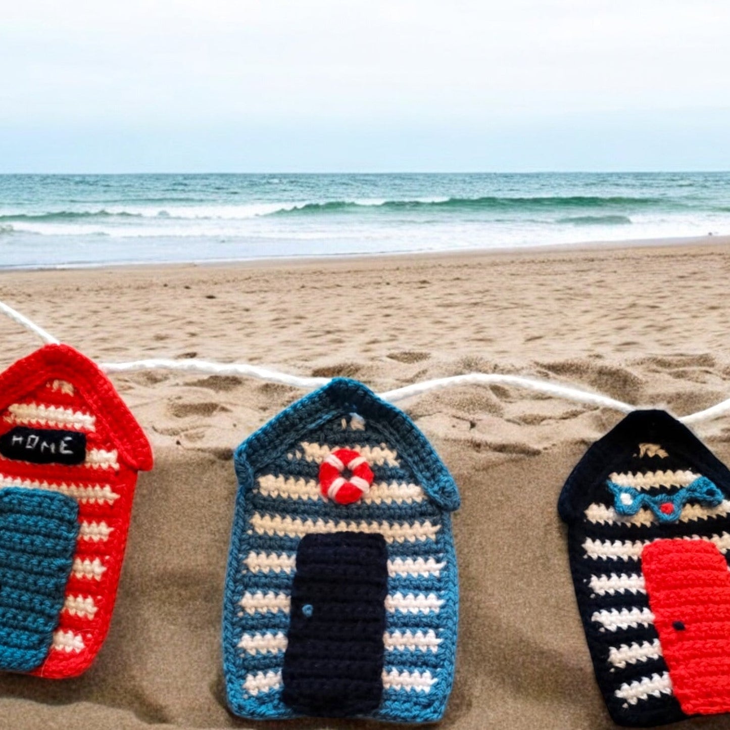 beach hut bunting