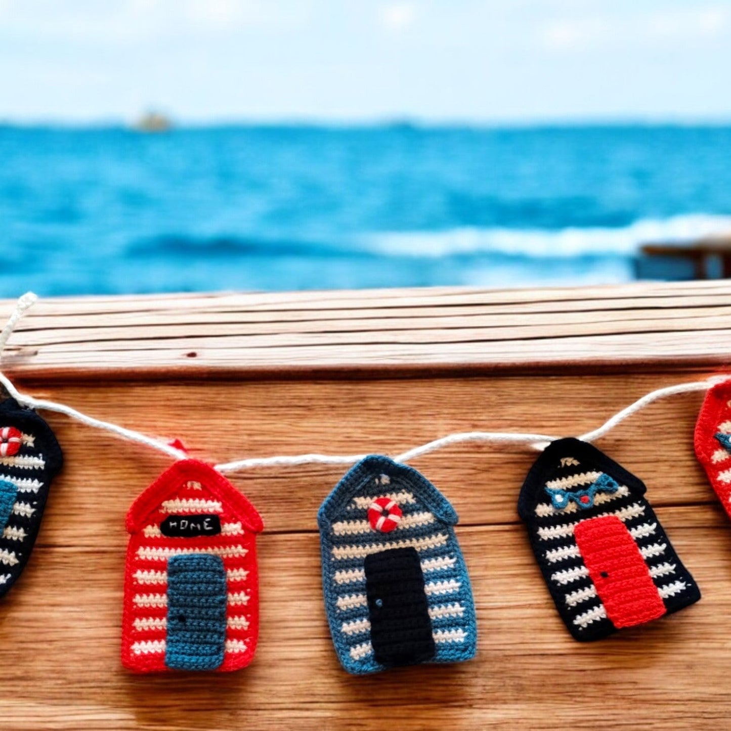 beach hut bunting