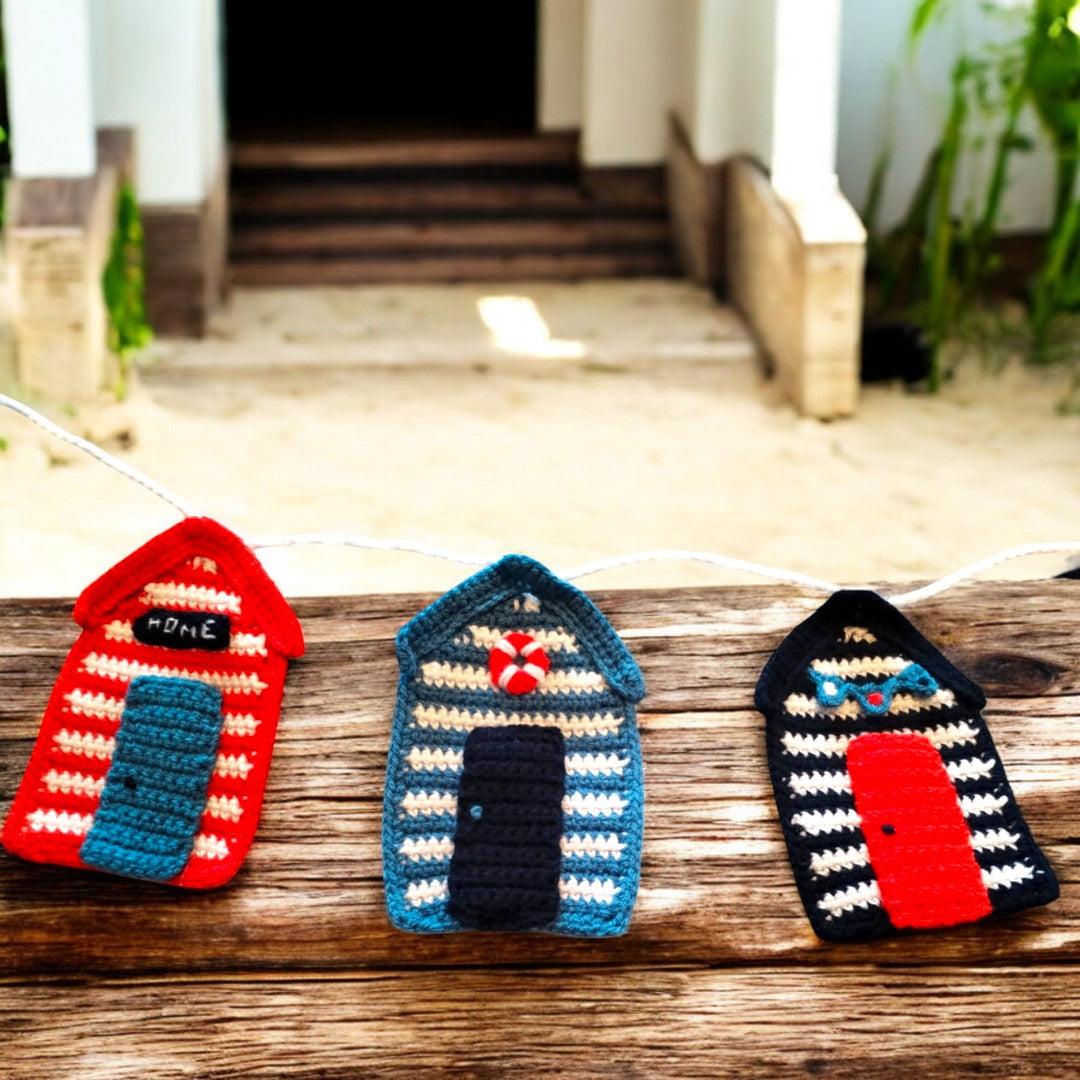 beach hut bunting