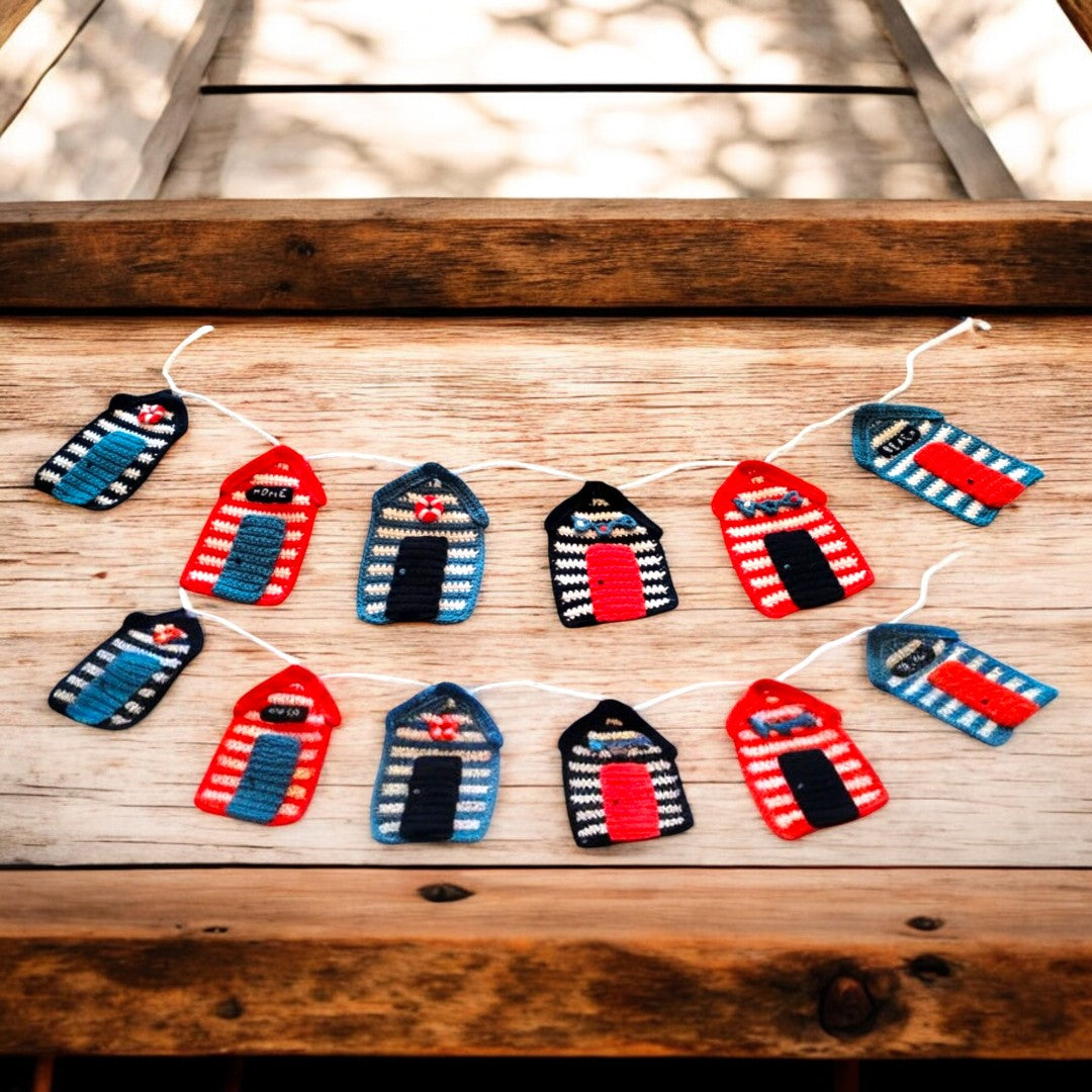 beach hut bunting