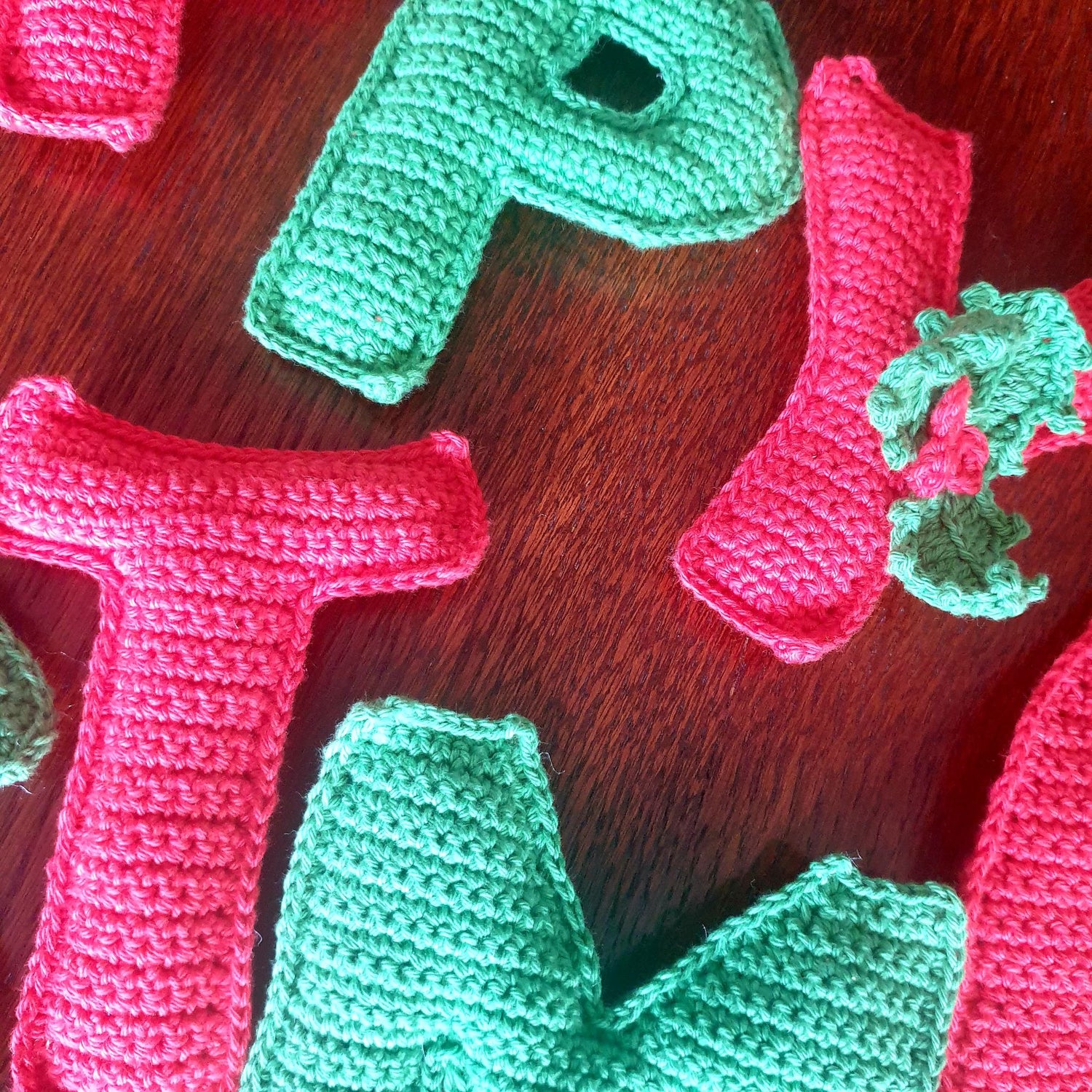 crochet-letters