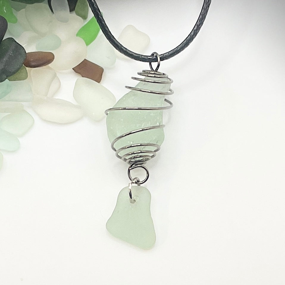 wire wrapped sea glass necklace