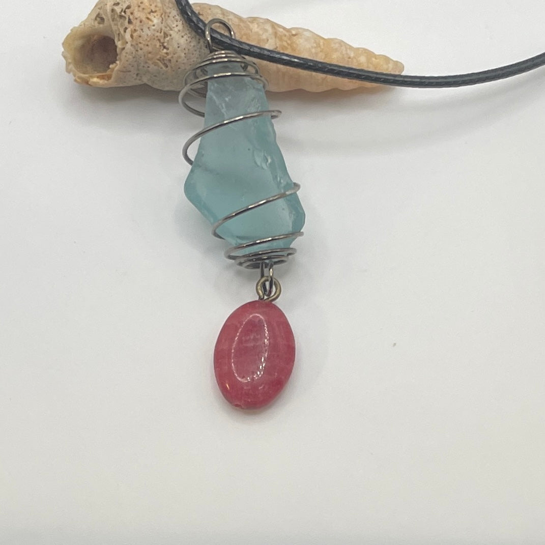 wire wrapped sea glass necklace