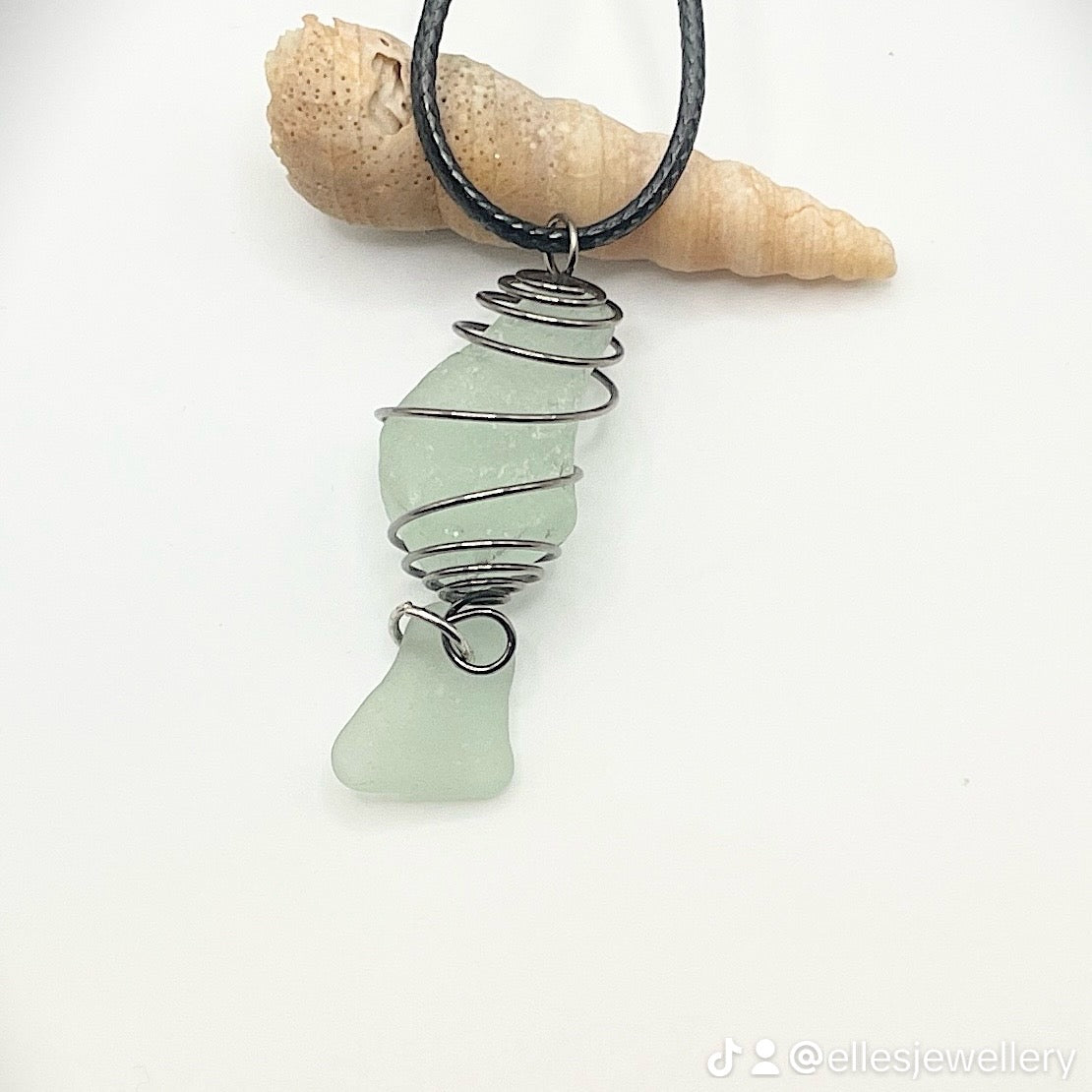 wire wrapped sea glass necklace