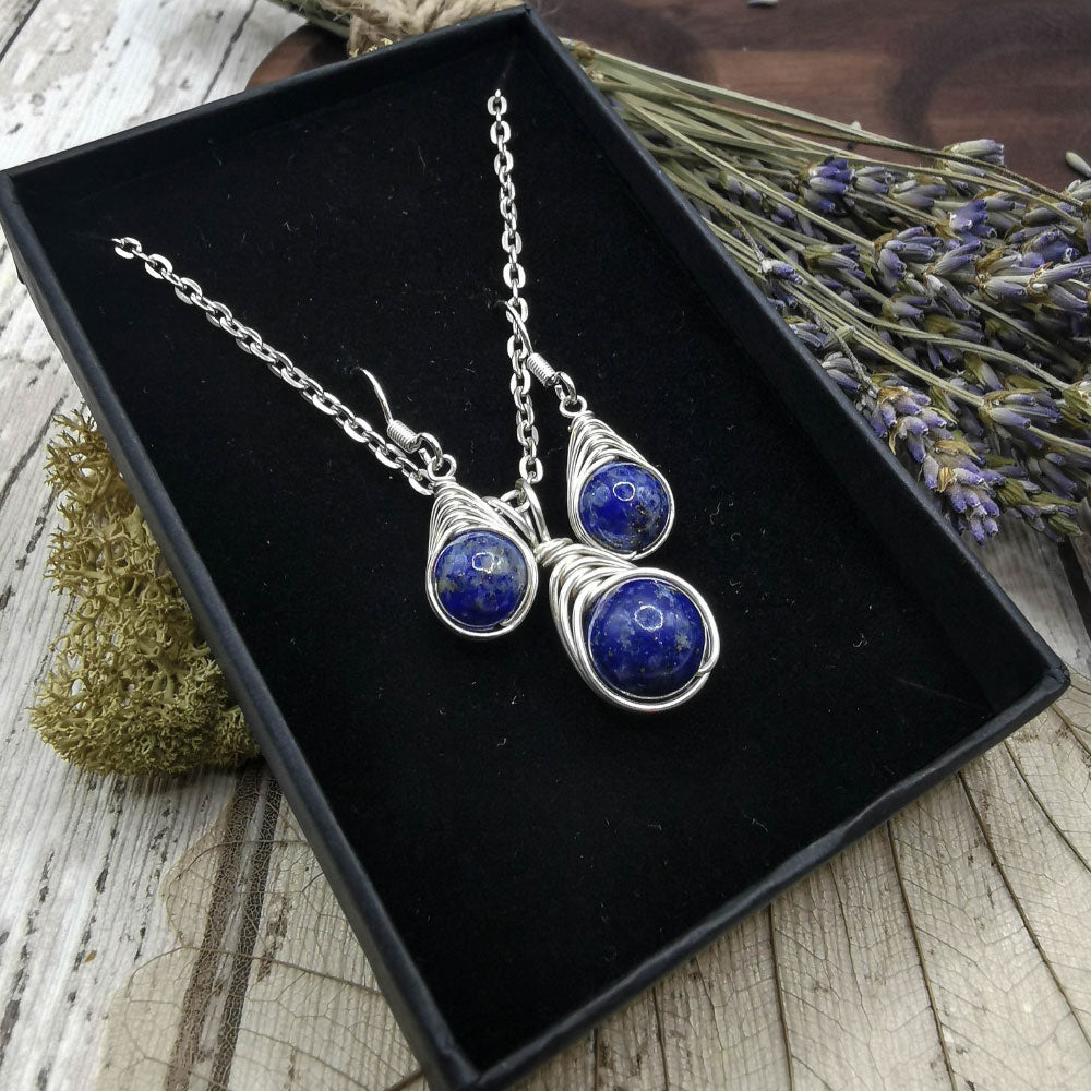 lapis-lazuli-necklace