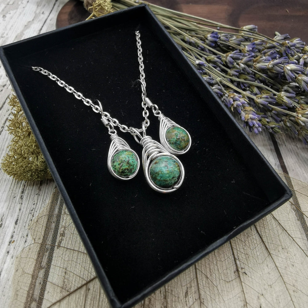 womens-birthstone-necklace