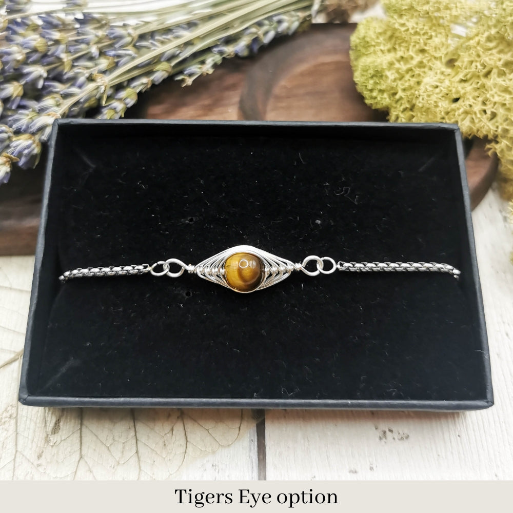 august-birthstone-bracelet