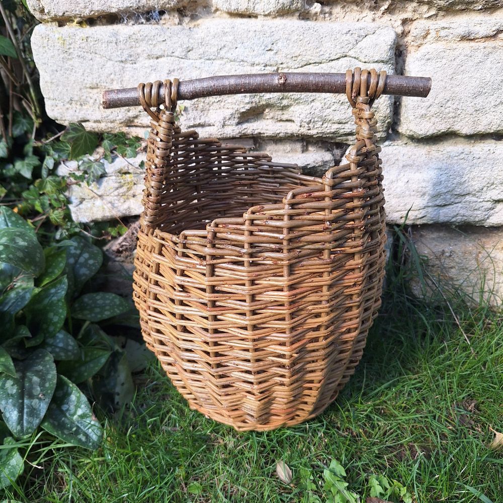 asymmetric top basket