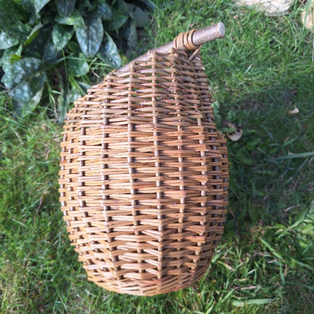 asymmetric top basket