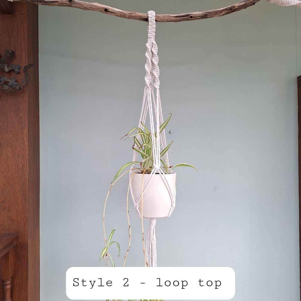 macrame-wall-plant-hanger