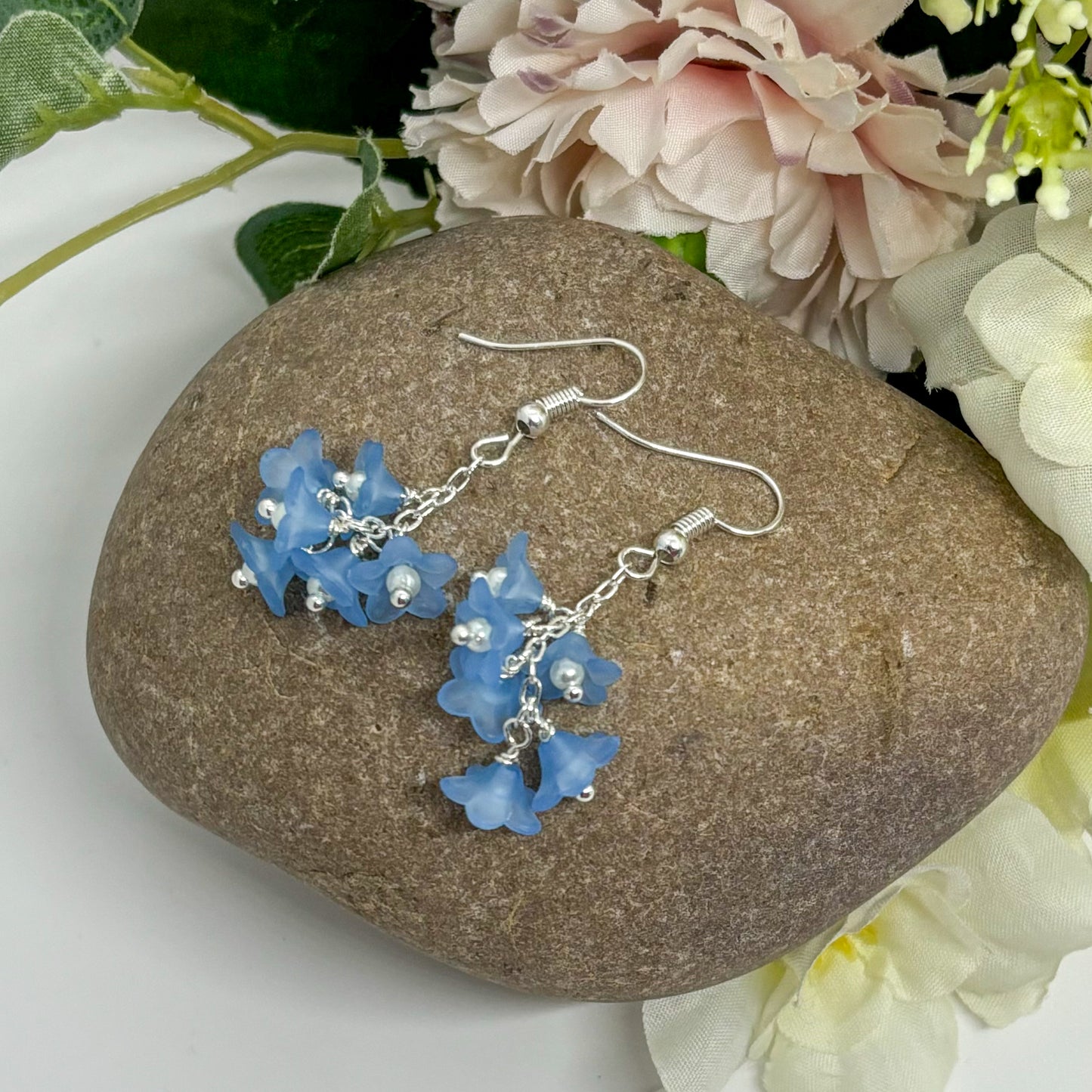 dangle-flower-earrings