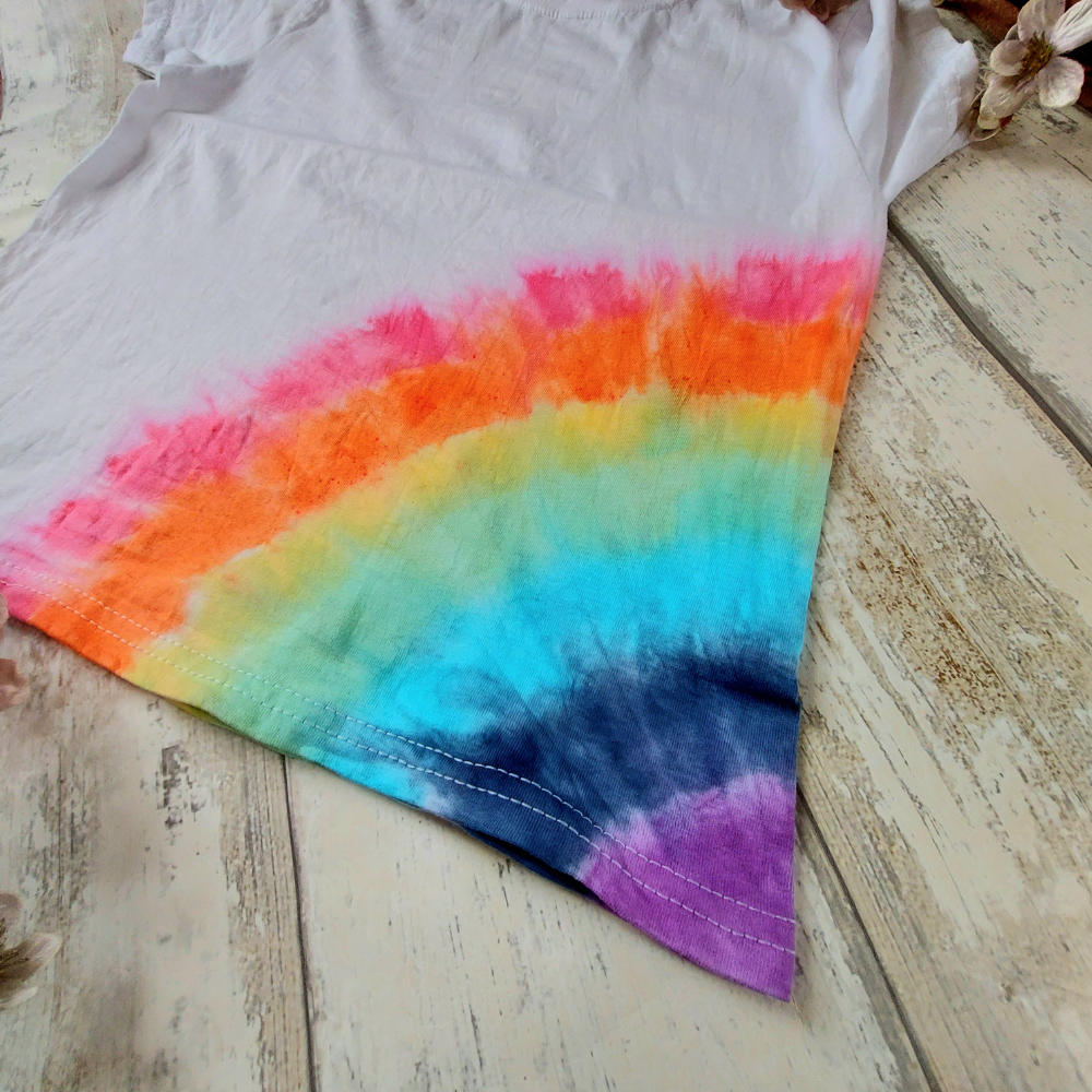 tie-dye-t-shirt-for-women