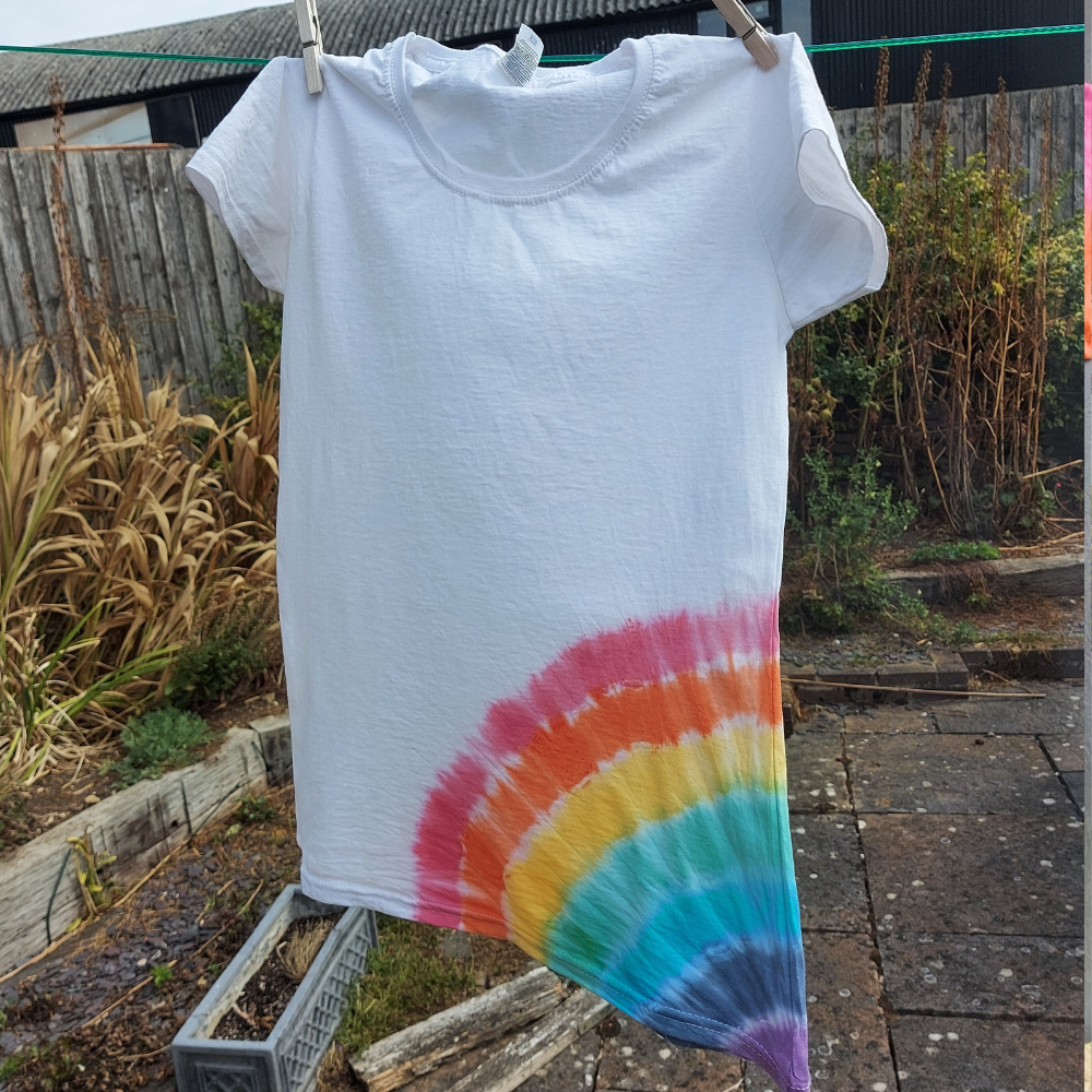 tie-dye-t-shirt-for-women