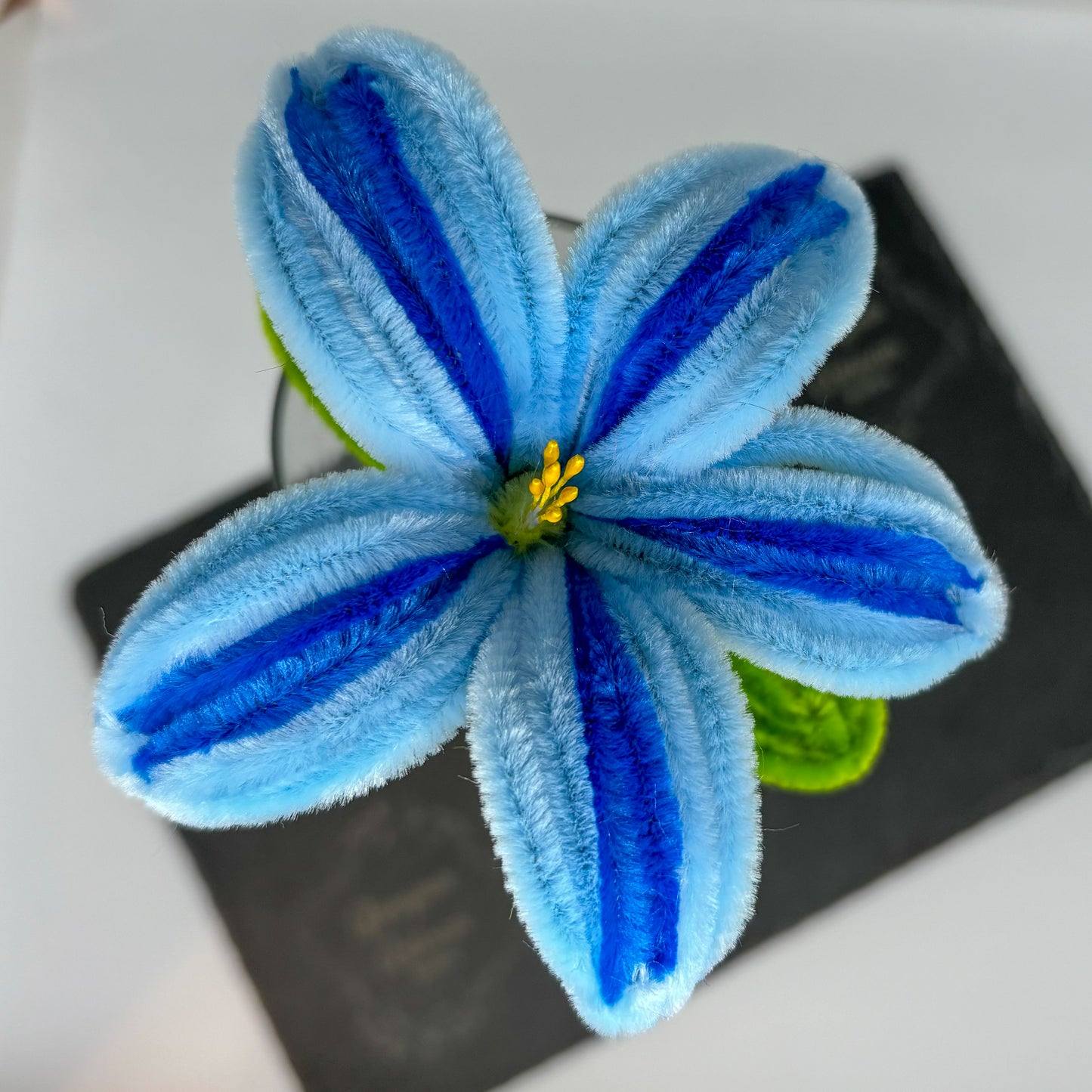 pipe cleaner lily